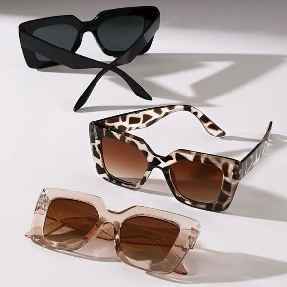 Large Rectangle Cat Eye Sunglasses 3 Piece Set - Picture 3 of 6